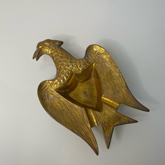 ANTIQUE Brass Eagle Ash Tray -India - Picture 1 of 9